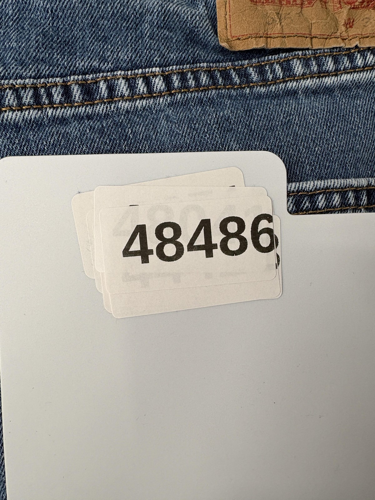 Levis 505 Jeans Mens 36x32 Blue Medium Wash Straight Leg Stretch Denim 5-Pocket thumbnail 15