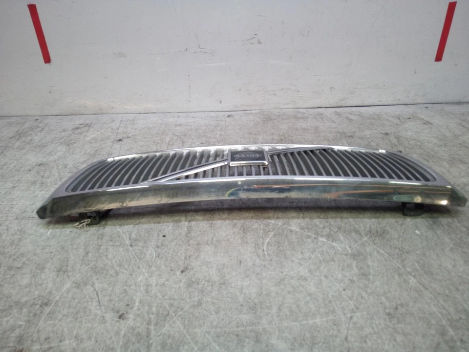 REJILLA DELANTERA VOLVO 940-960 1990-1998 MK1 9126605 #92320 Foto 4 de 4