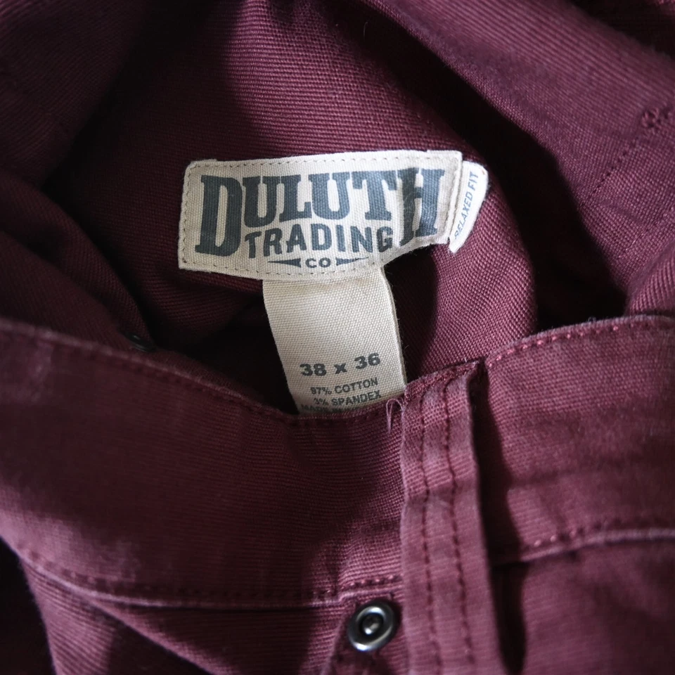 Pantalones de mezclilla para hombre Duluth 38x36 62752 relajados rojos flexibles Foto 4 de 4