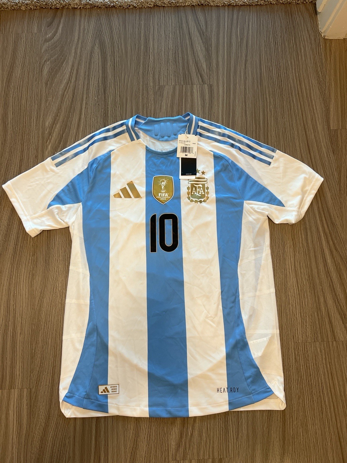 Argentina Messi #10 Jersey 2022 WC Champions Adidas Size M BNWT
