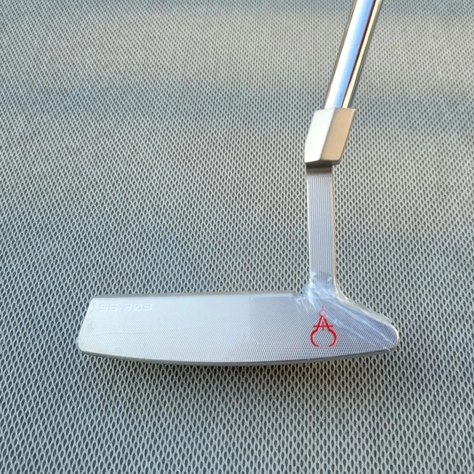Gauge Design D-Fit Devon Silver/Black Putter - 35" - New! - Image 2 of 4