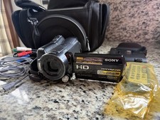 Sony Handycam HDR-SR11 Black 3.2" LCD 10.2MP 60GB Hybrid HDD Digital Camcorder