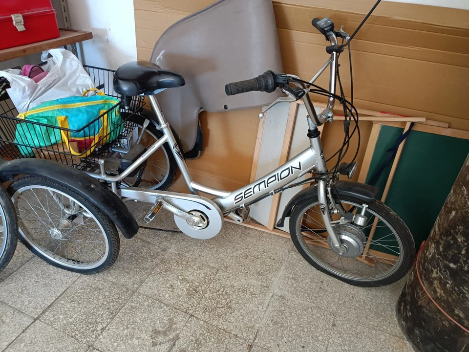 Triciclo Speed Cross Pedalata Assistita 3 ruote 24" - Immagine 2 di 4