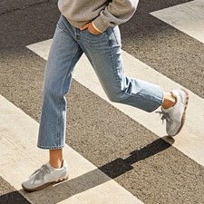 Womens Walking Sneakers Breathable Mesh Lightweight Comfortable Travel Shoes