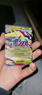 Mega Manectric EX 050/132 Me01: Mega Evolution Holo