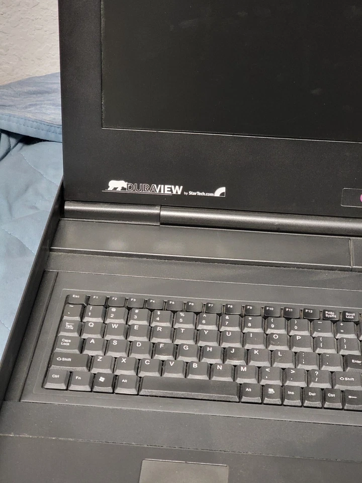 STARTECH DuraView Rackmount LCD Console (RACKCONV1701) - UNTESTED - Image 2 of 4