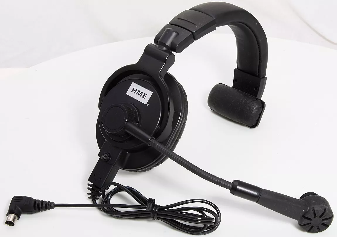 Intercom headset outlet