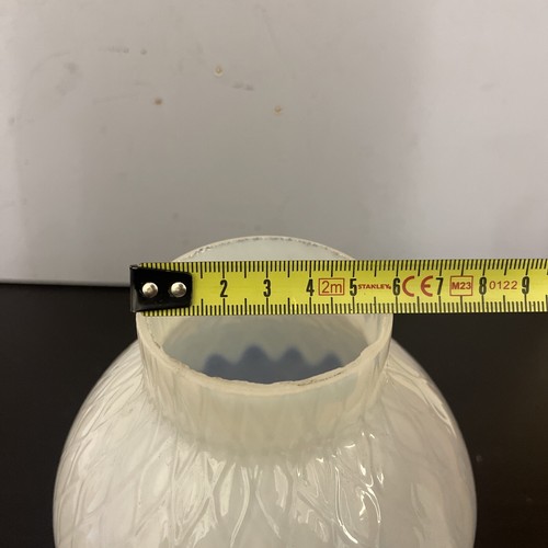 Vintage Opalescent Oil Lamp Shade vintage Oil Lamp Globe Shade Glass - Picture 5 of 10
