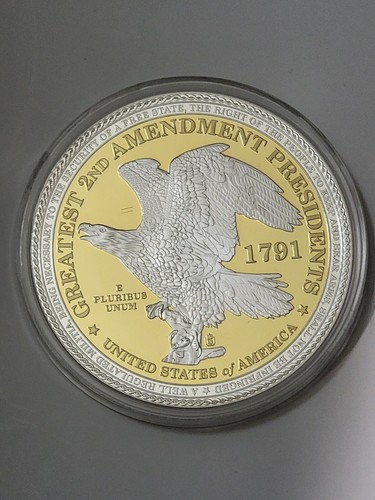 RARE GIGANTIC 24k GOLD LAYERED PROOF - John F. Kennedy Commemorative (70mm) Coin - Picture 2 of 2