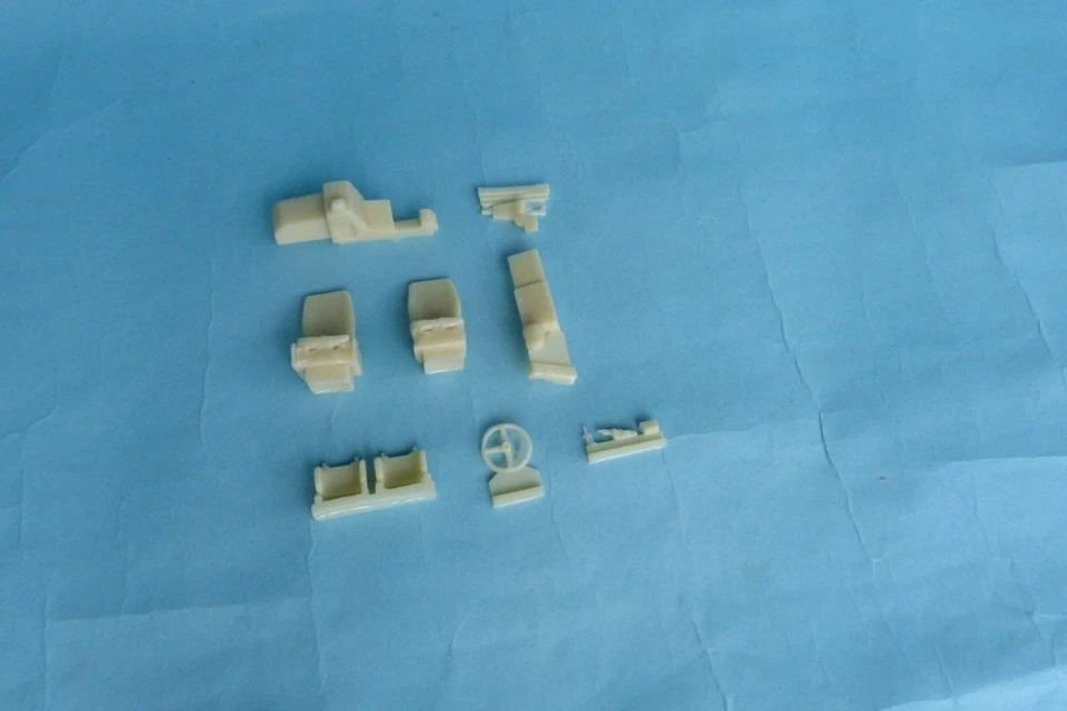 MMK F3037   IVECO LMV MEDEVAC RESIN KIT - Immagine 4 di 4