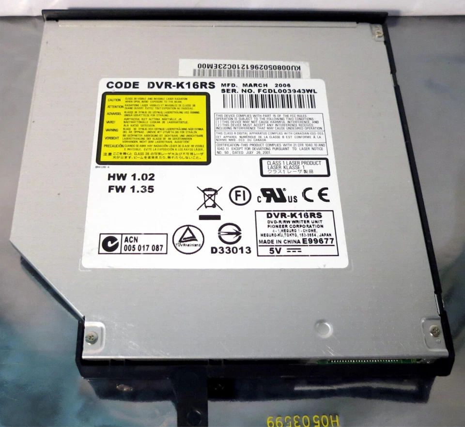 Acer TravelMate 4070 8X DVD±RW Drive DVR-K16RS - Image 3 of 4