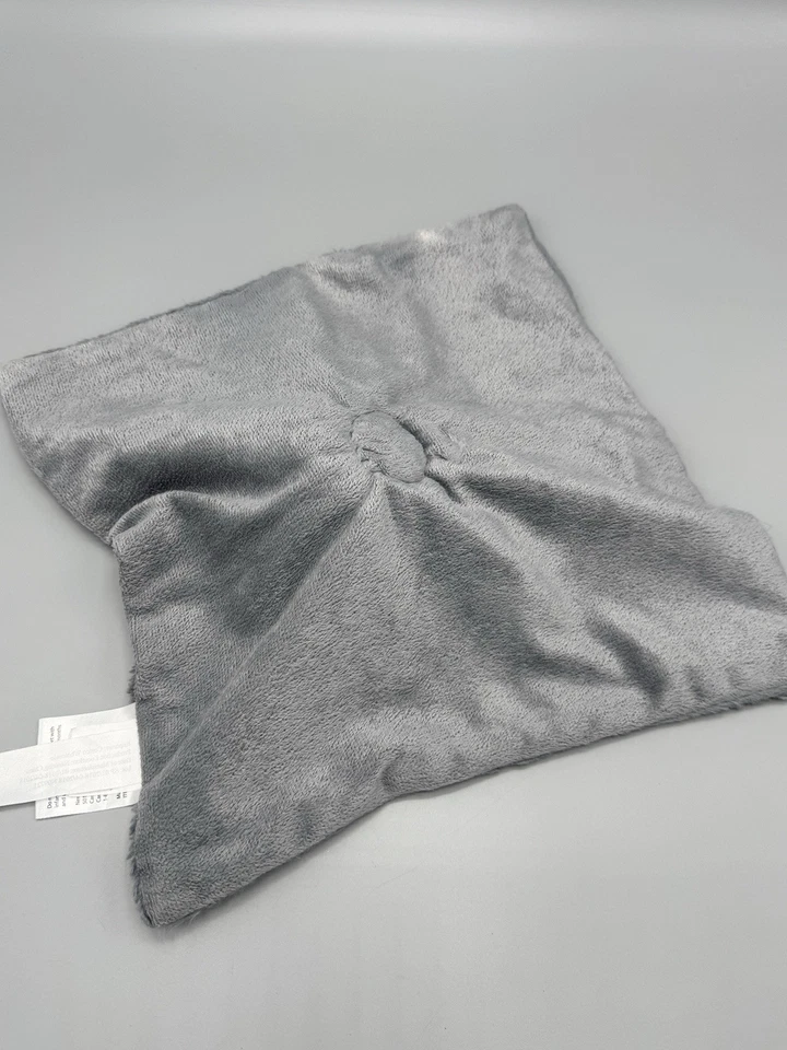 Manta de seguridad para bebé Little Miracles gris mapache Lovey de felpa 2018 Foto 4 de 4