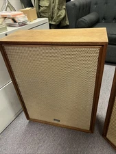 Vintage Yamaha NS-18 Nippon Gakki Speakers Studio Monitor Wood Pair