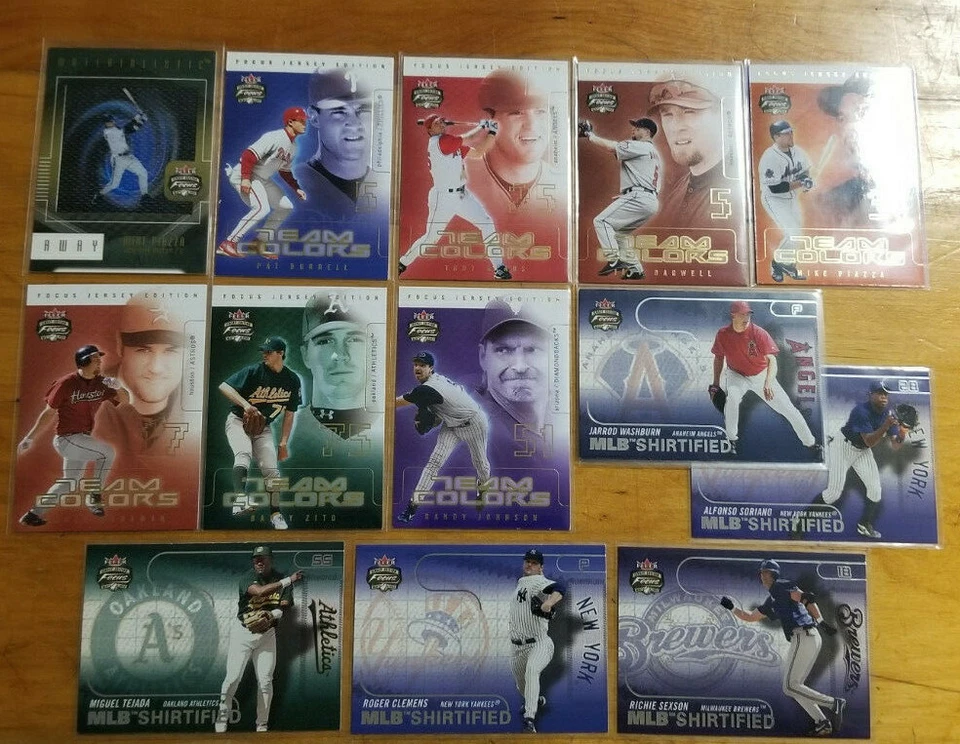 2003 Fleer Focus you pick choice Franchise/Materialistic/ShirtifiedTeam Colors - Image 2 of 2