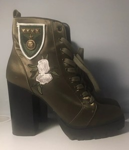 steve madden laurie combat boot