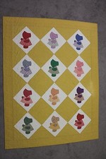 Sunbonnet Sue Handmade Quilt 56"x74" Yellow Machine pieced quilted 100 cotton