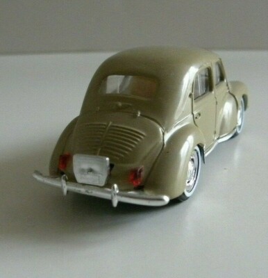 Renault 4CV Solido 1/18 Collection - Métal, Boîte D'origine, Occasion