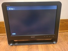 Sony Bravia KDL-19M4000 19" LCD TV White/Black Gaming Streaming Retro Video Game