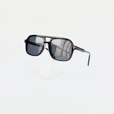 Tom Ford TF884 Black Frame Gray Lens Sunglasses Square Aviator New w/ Box