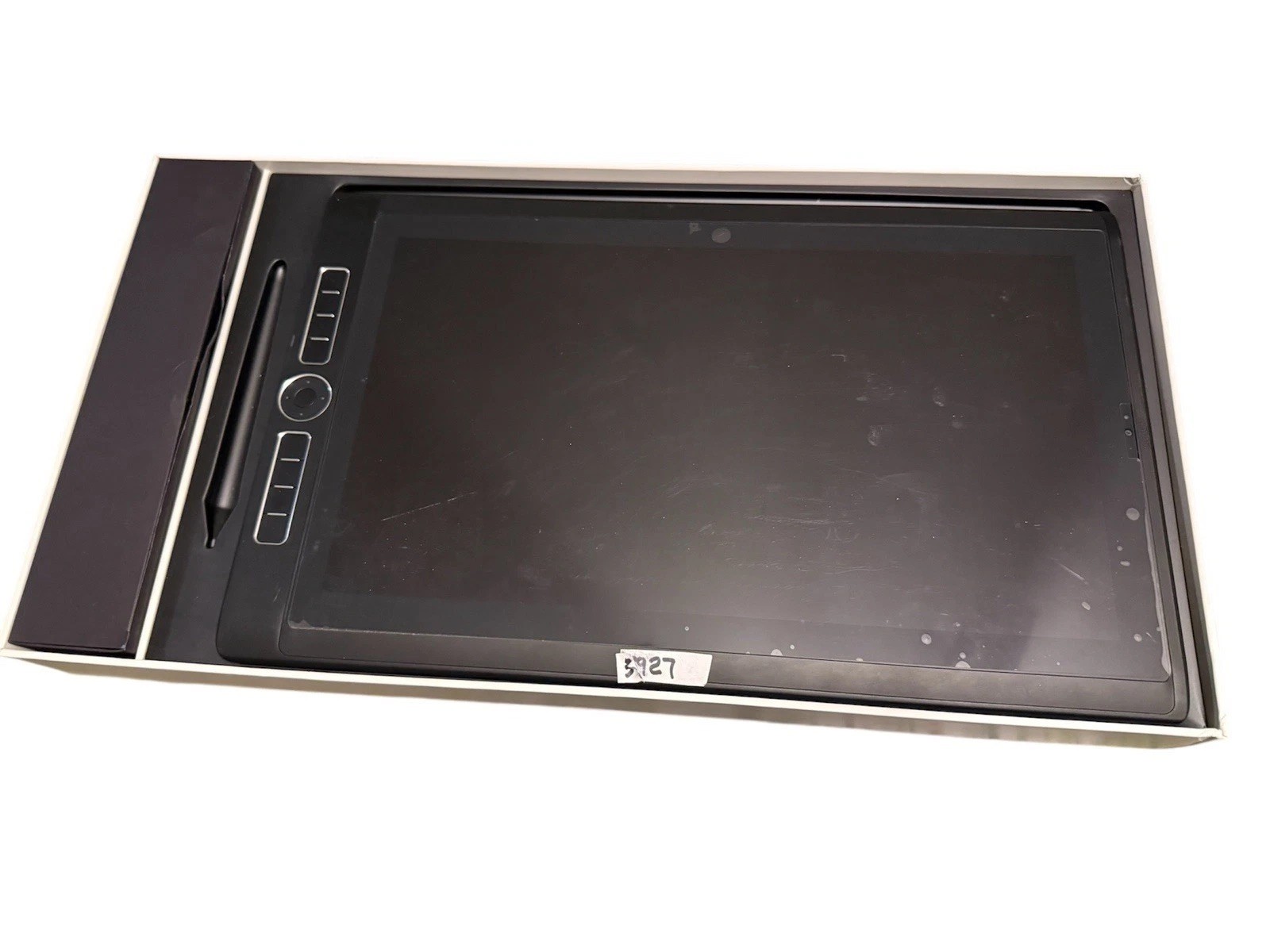 Wacom MobileStudio Pro 16 i5 256GB Tablet DTH-W1620M NO PEN Powers On