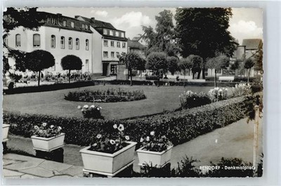 50543968 - 5413 Bendorf Memorial Square