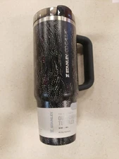 Stanley x Calia 30 oz Flowstate Quencher H2.0 Tumbler Black Serpent