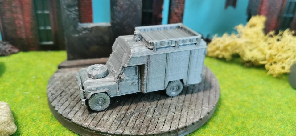 TUL 127 4X4 Ambulanza "AMBULANCE" Modello Kit Militare 1/87 1/72 1/56 - Immagine 2 di 4