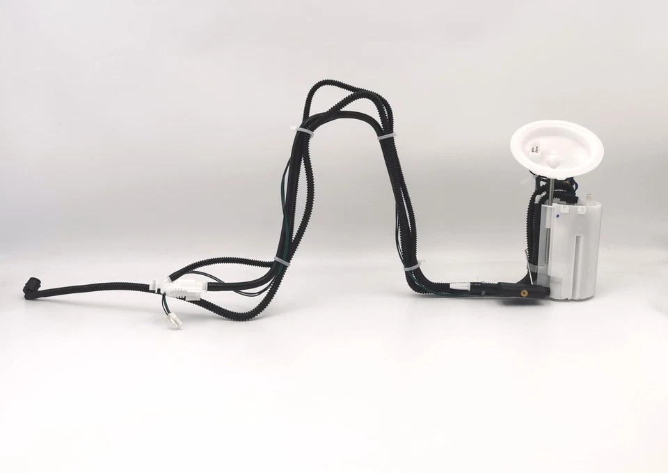 Fuel Pump Assembly & Sending Unit For BMW 525I 530I 545I 645CI 2004-2005 550I - Image 2 of 4