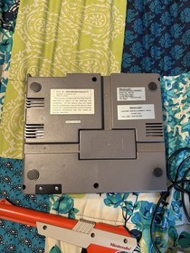 New Kirby&rsquo;s Adventure + Nintendo NES System With Super Mario Bros / Duck Hunt