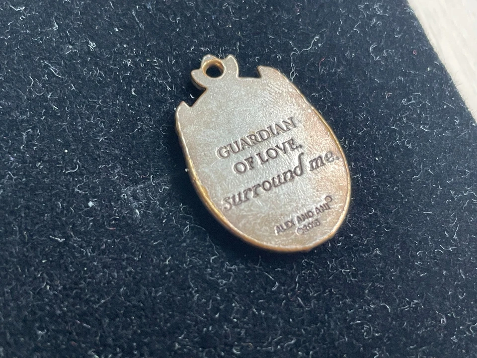 Colgante deslizante Alex and Ani Guardian of Love Foto 3 de 3