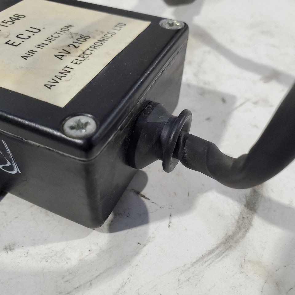 1991 Bentley Turbo R OEM Air Injection Module UD71546 