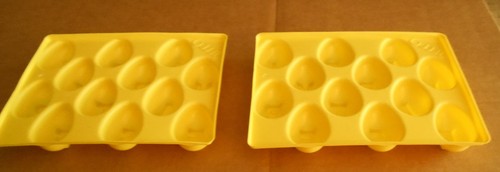 Jello Jiggler Yellow Happy Easter Mold Jello Lot of 2 Egg sa - Picture 2 of 3