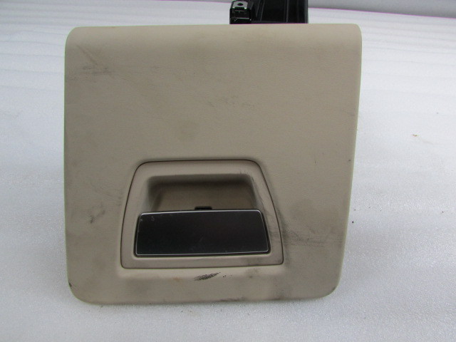 Maserati Ghibli, LH, Left Glove Box Assembly, Beige, Used, P/N 6700187040