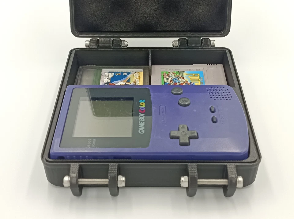 Game Boy Color Protective Carrying Case - Holds 8 + 1 Games - Image 3 of 4