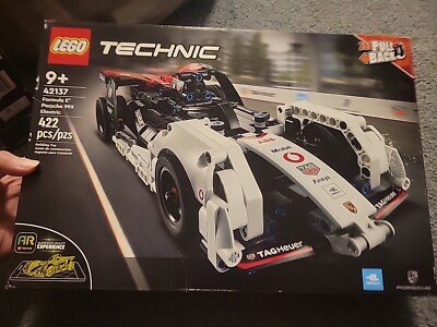 LEGO Technic Formula E Porsche 99X Electric 42137 (422 Pieces) Fast Shipping New