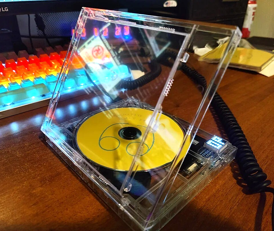 【美品】Bluetooth Instant Disk Audio-CP1 Amazon.com: Bluetooth CD Player Instant Disk Audio-CP1(White