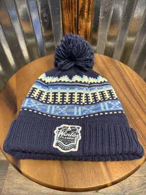 2016 NHL Winter Classic Foxboro Reebok Cuffed Pom Knit Beanie Hat NWOT