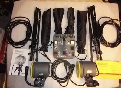 Dynalite Location Set - M1000Wi Power Pack 2040 Heads Stands Umbrellas