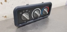 98 CHEVY SUBURBAN 2500 REAR ROOF MOUNTED AC TEMPERATURE HVAC CONTROL PANEL