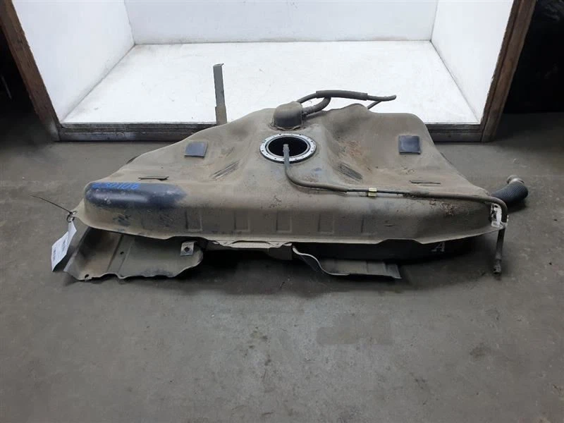 00-05 TOYOTA CELICA GT 1.8L 4CYL FUEL TANK ASSEMBLY  — 第 2/4 张图片