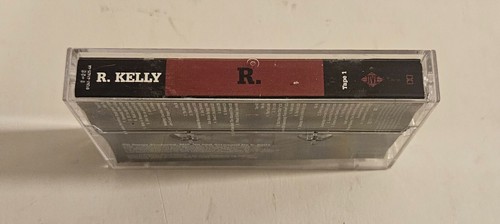 R. Kelly - R. Tape 1 Cassette Tape Good Pre Owned Condition- Tetsed - Picture 8 of 9