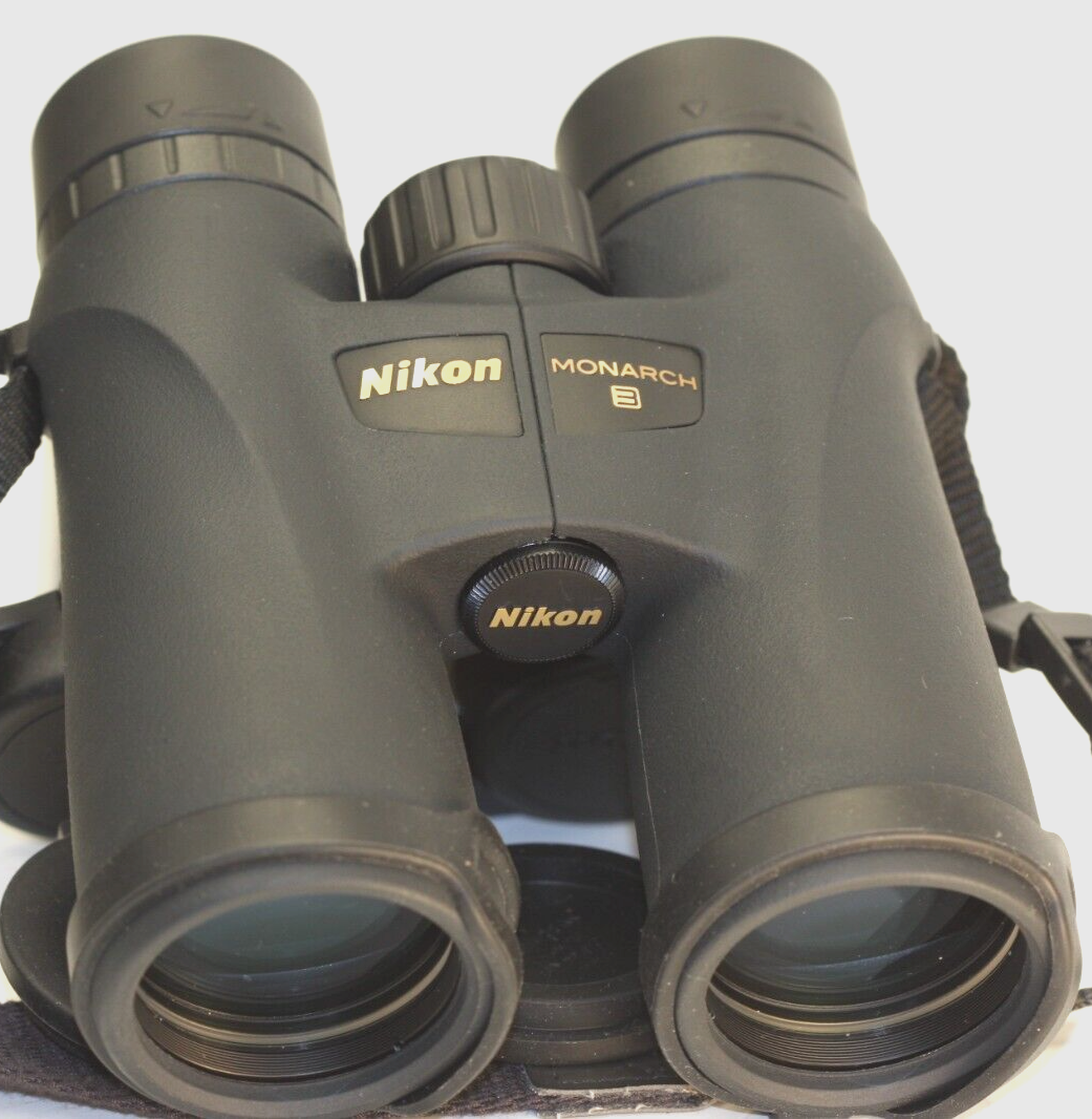 NIKON MONARCH 3....8 x 42 binoculas..phase-corrected fully multi 