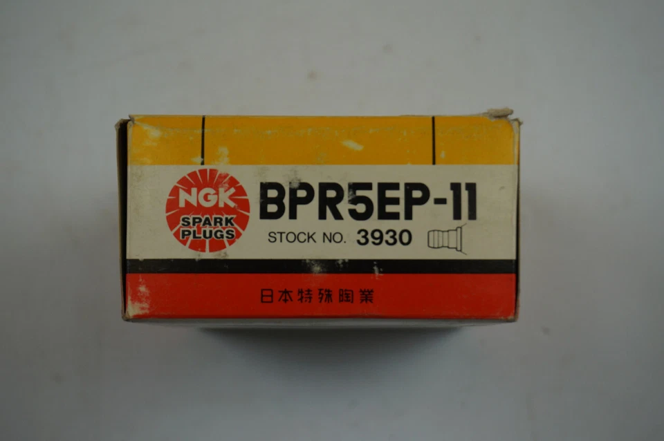 PAQUETE DE 10 BUJÍAS NGK V POWER BPR5EP-11 #3971 NOS Foto 3 de 4