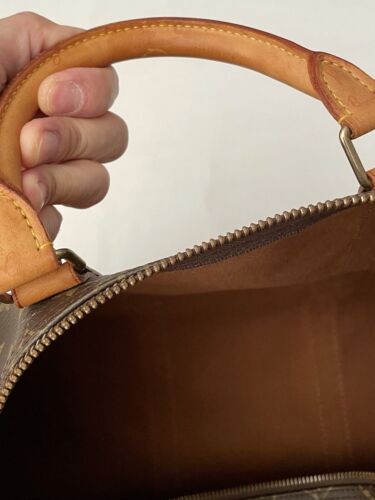 AUTHENTICATED LOUIS VUITTON MONOGRAM KEEPALL 55 - Picture 23 of 24