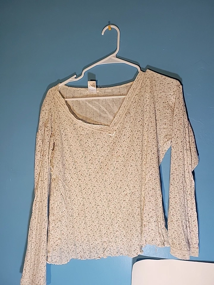 Camisa de pijama Cuddl Duds para mujer con ribete de encaje 100 % algodón tiro medio talla grande Foto 2 de 4