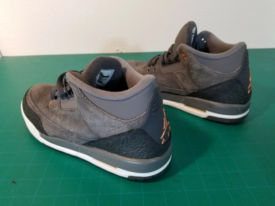 Air Jordan 3 Retro GG Anthracite Bronze Older Kids' Lifestyle Sneakers Shoes - Image 4 of 4