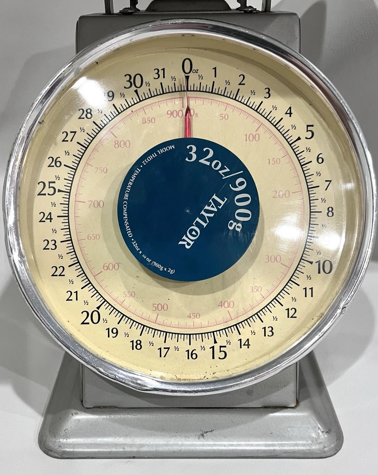 Escala de controle de porção analógica Taylor THD32D, 32 oz. Tampa x 1/8 oz./900 g x 2 g - Imagem 4 de 4