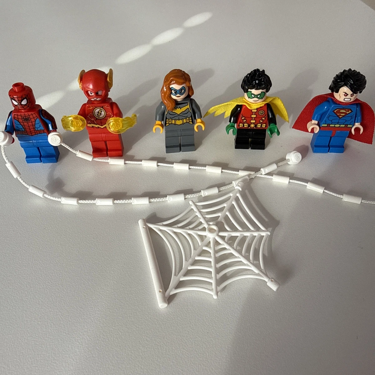 5er LEGO Marvel Super Heroes Spiderman & DC Comics Superman Batgirl Robin Flash
