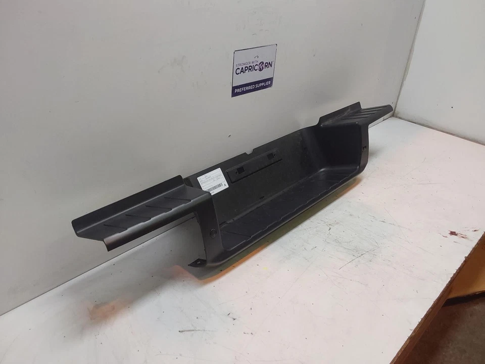 ISUZU DMAX REAR BUMPER BUMPER BAR PLASTIC STEP COVER ONLY, W/ PARK SENSOR TYPE, - image 4 of 4