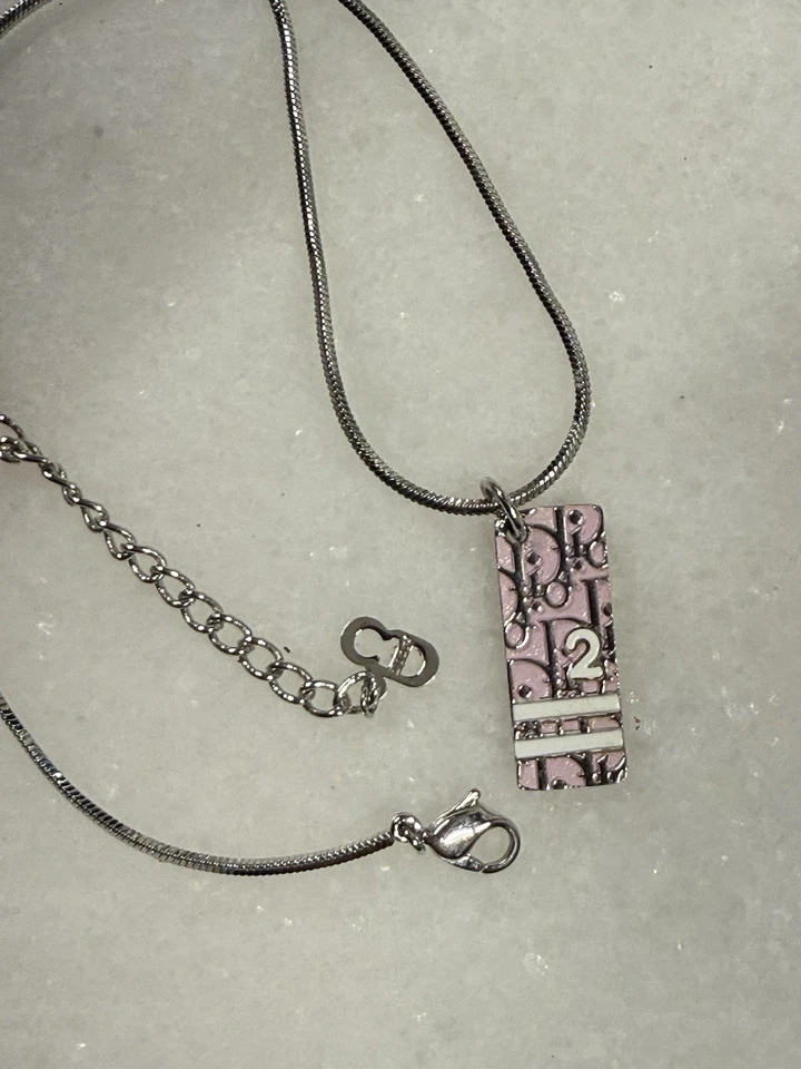 Collar Christian Dior Trotter Rosa Cadena Dior Usado  Foto 4 de 4